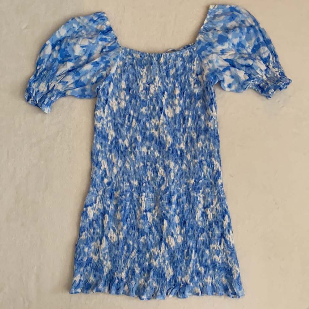Faithfull The Brand | Magnolia Smocked Mini Dress Blue Roos Tie Dye (M/6) - Picture 11 of 16